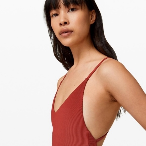Lululemon Woman’s One Piece Swimsuit, Small, Color Cayenne - Picture 4 of 16
